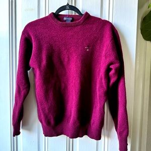100% Lambswool Vintage Gant Wine Colored Sweater
